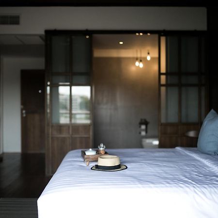 Chann Bangkok Noi Exterior photo